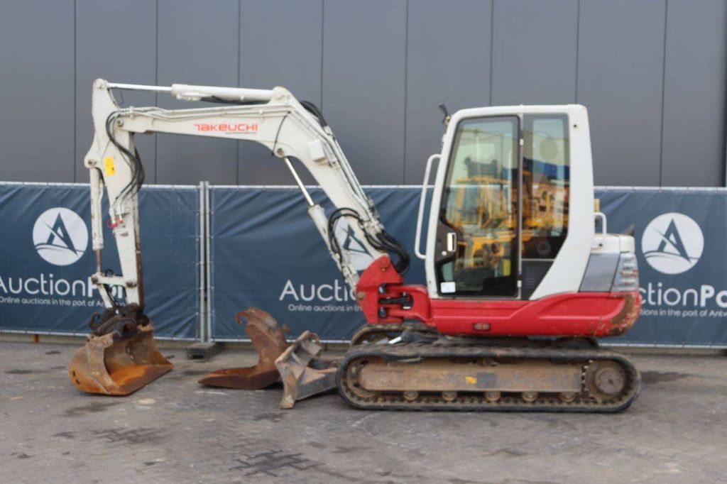 Rupsgraafmachine Takeuchi TB285 Diesel 2017