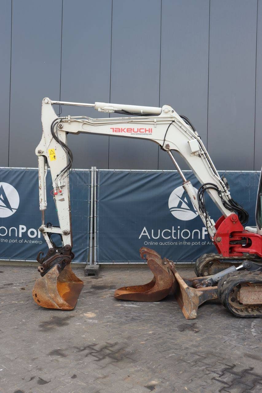Rupsgraafmachine Takeuchi TB285 Diesel 2017