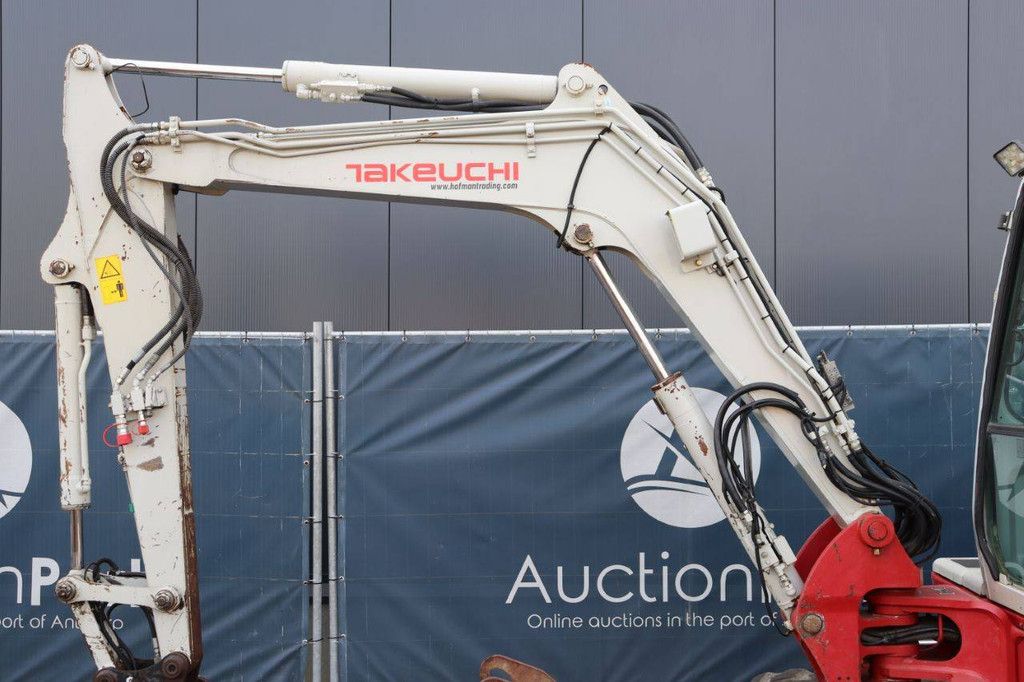 Rupsgraafmachine Takeuchi TB285 Diesel 2017