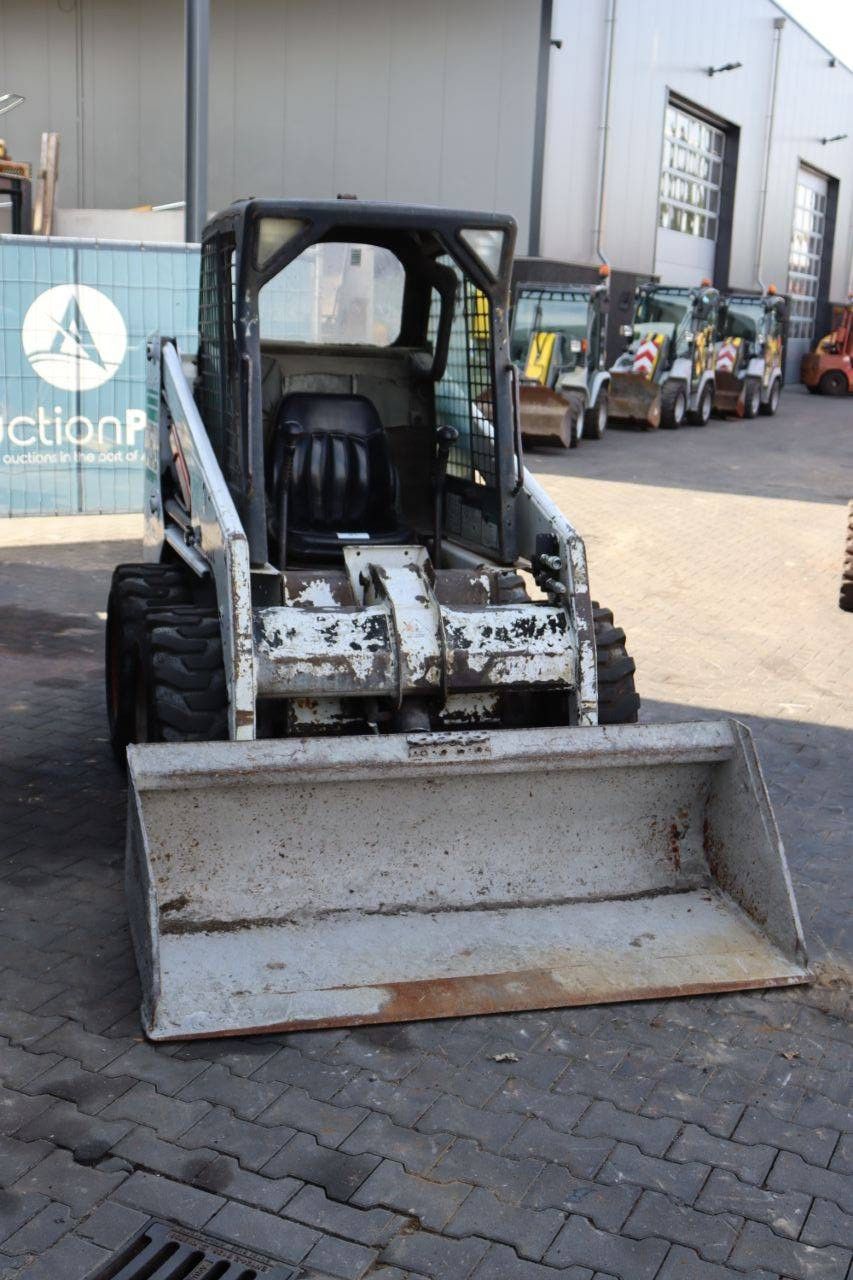 Skid steer loader Bobcat 753 skid-steer loader Diesel 2000