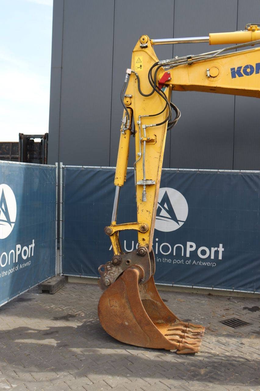 Mobilbagger Komatsu PW98MR-11 Diesel 2012