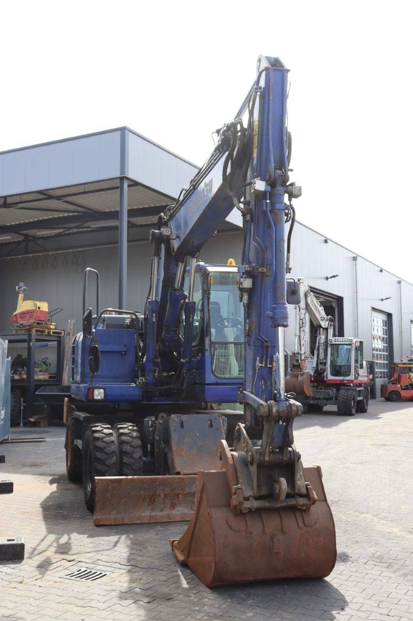 Mobilbagger Komatsu PW148-8 Diesel 2011