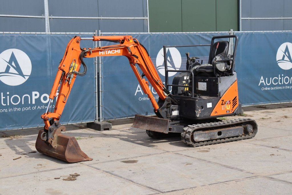 Minibagger Hitachi ZX17U Diesel 11kW 2007