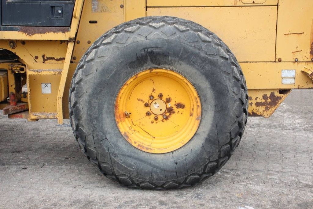 Compactor Caterpillar CS-563C Diesel 1998