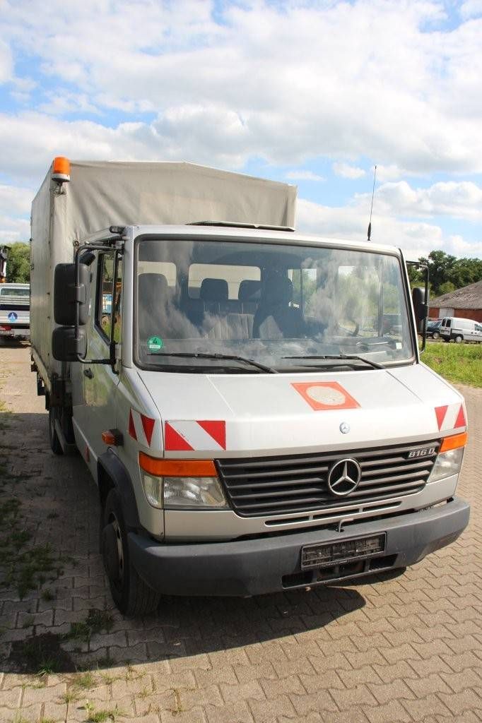 Bakwagen Vrachtwagen Mercedes-Benz 670.3 Diesel
