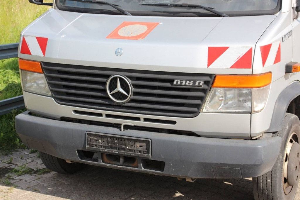 Bakwagen Vrachtwagen Mercedes-Benz 670.3 Diesel