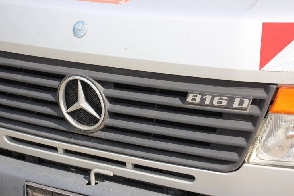 Bakwagen Vrachtwagen Mercedes-Benz 670.3 Diesel