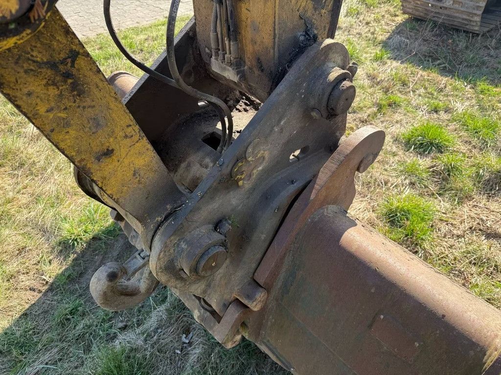 Raupenbagger New Holland E215 Diesel 2006