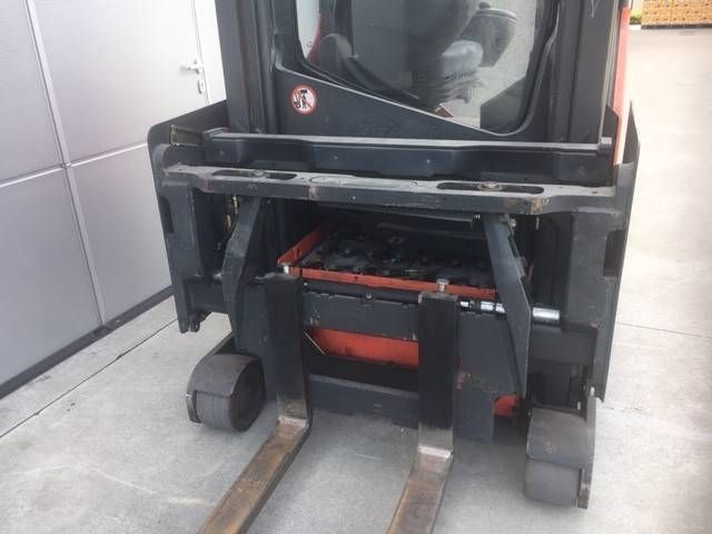 Reachtruck Linde G17X Elektrisch 1700kg 8.25m 2006