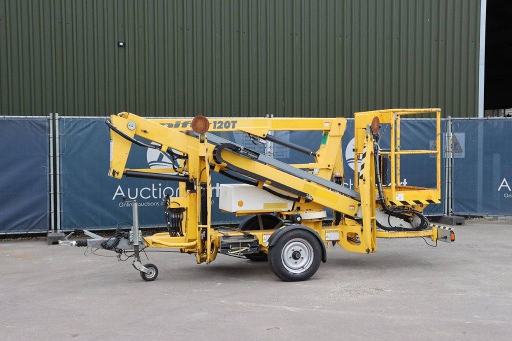 Trailer-mounted aerial platform Niftylift 120 TE 2013