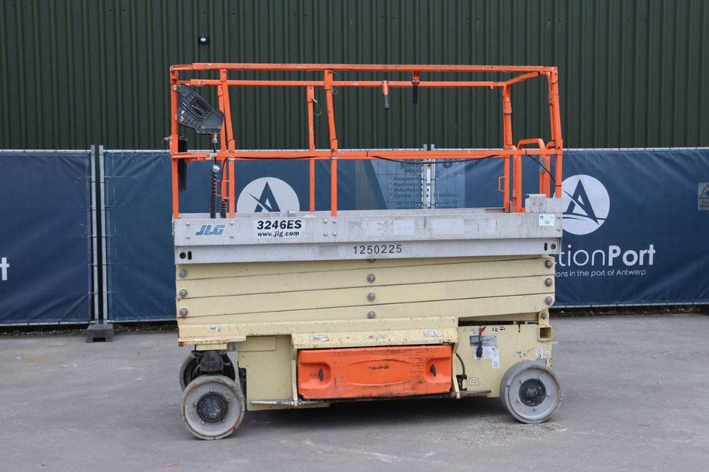 JLG 3246ES Elektrische Scherenbühne 11,68 m 2014