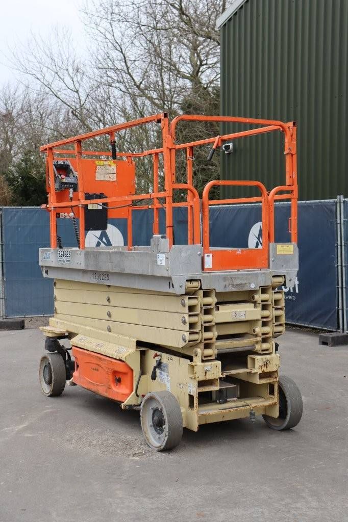 JLG 3246ES Elektrische Scherenbühne 11,68 m 2014