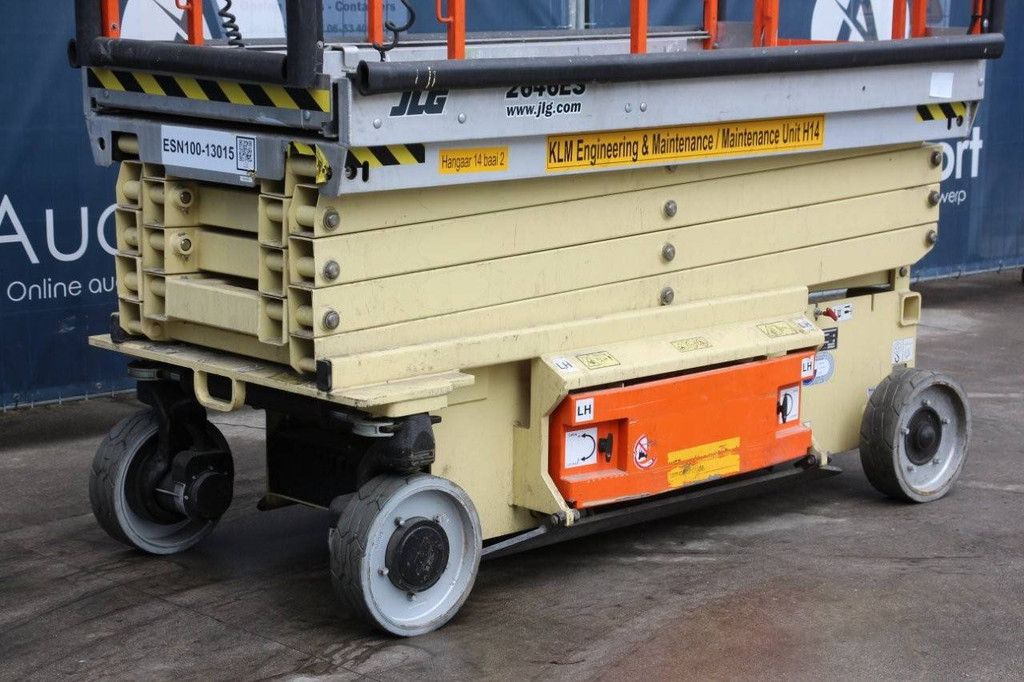 Schaarlift JLG 2646ES Elektrisch 9.9m 2013