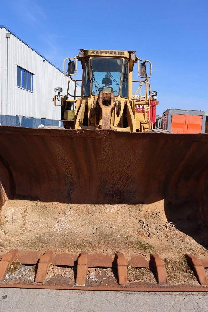 Wheel loader Caterpillar 966D Z Diesel 1987