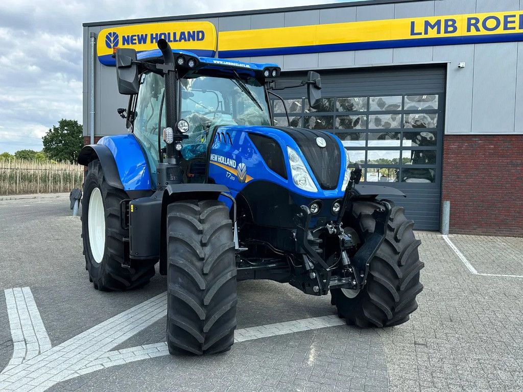 New Holland T7.210 Range Command