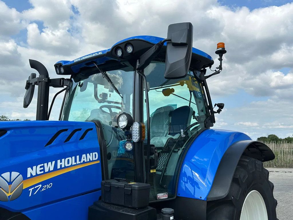 New Holland T7.210 Range Command