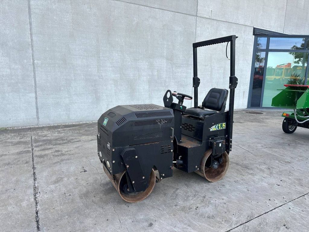 Tandem vibrating roller DAX 1.5 Diesel