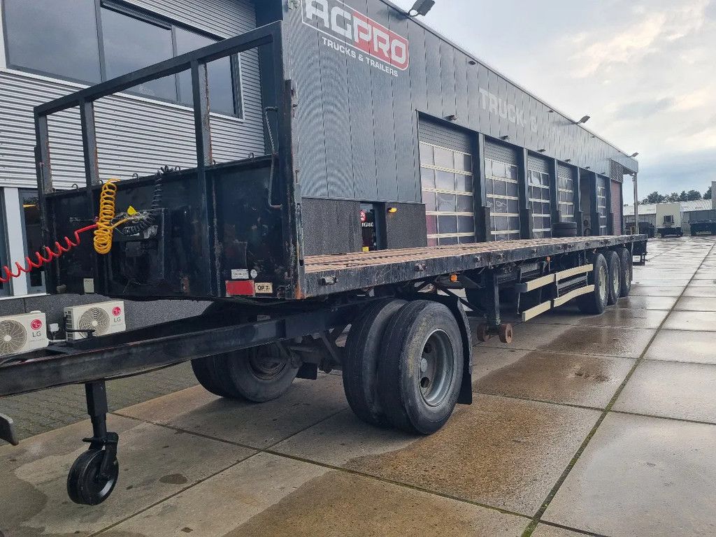 Jumbo 4 as oplegger met dolly met lzv kent