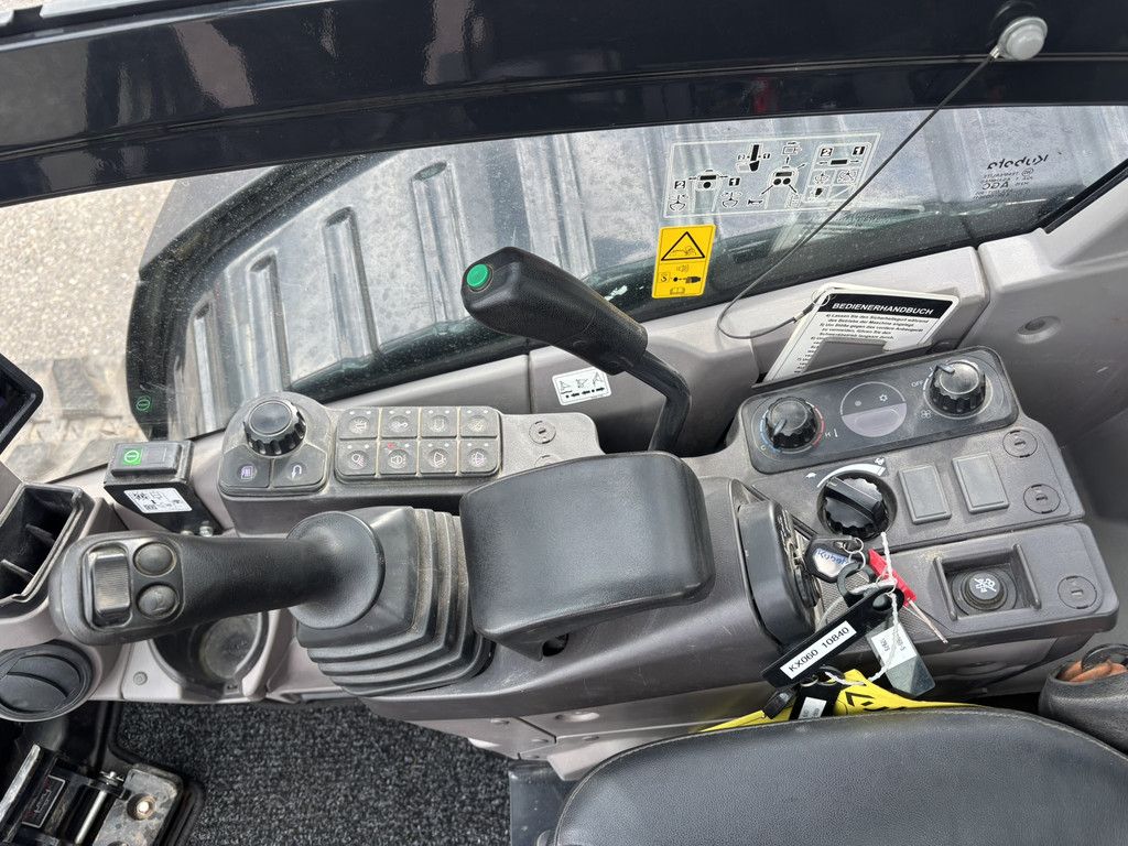 KUBOTA KX060-5