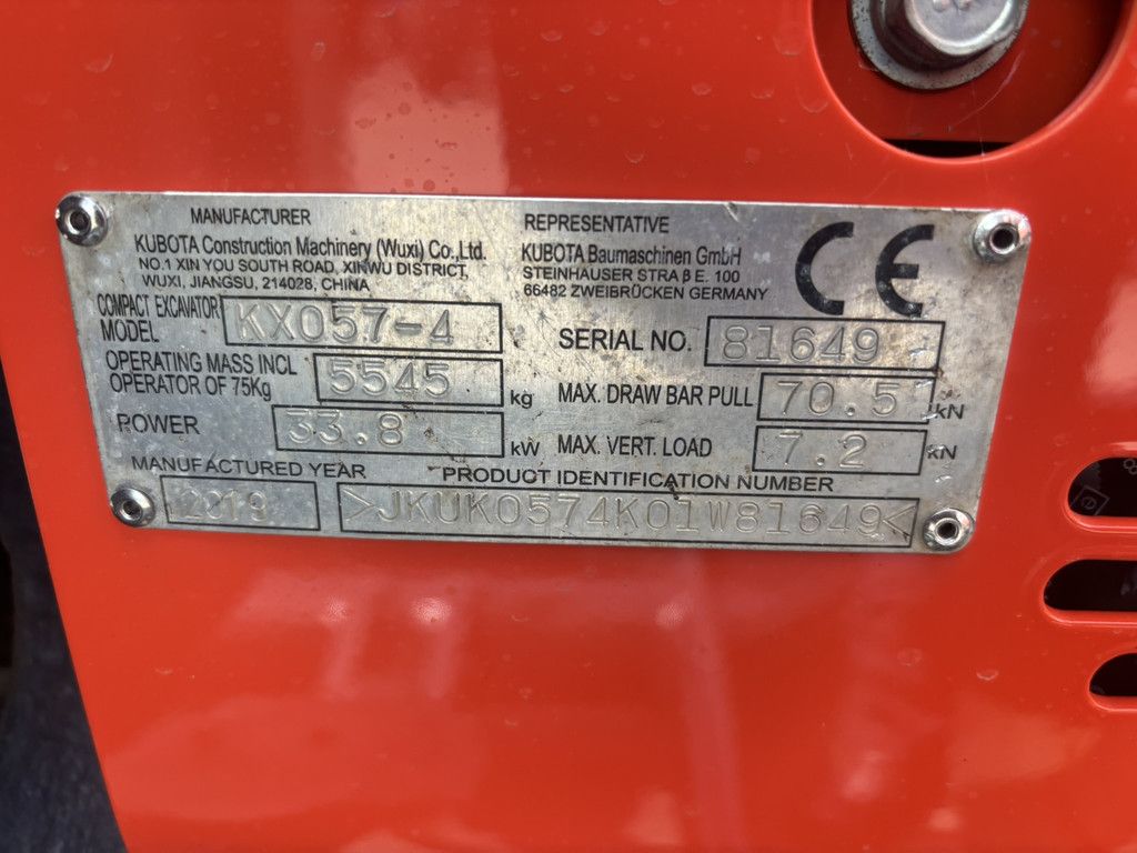 KUBOTA KX057-4