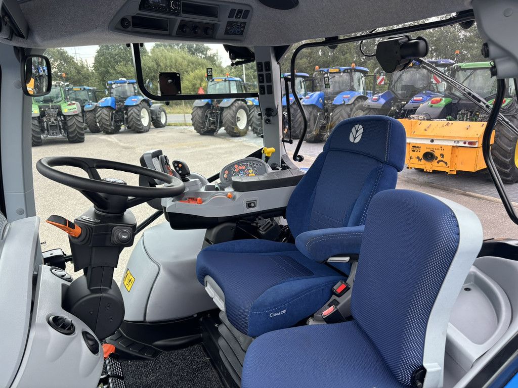 NEW HOLLAND T6.180 DC STAGE V