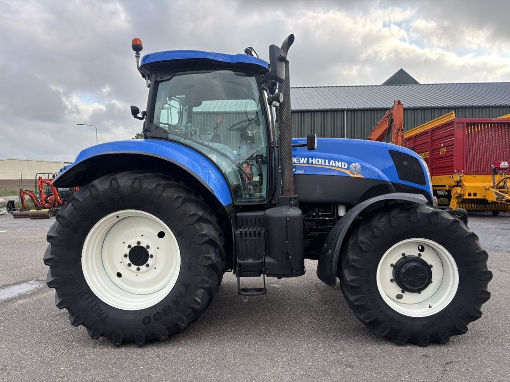 NEW HOLLAND T7.200 RC