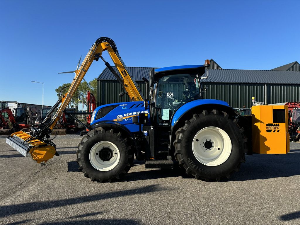 NEW HOLLAND T7.210 AC + Herder Grenadier
