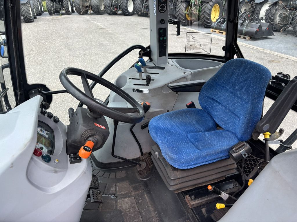 NEW HOLLAND TD 5.115