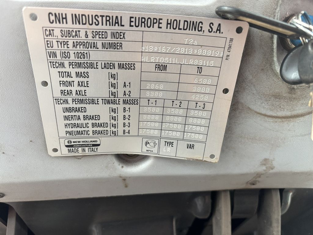 NEW HOLLAND TD 5.115