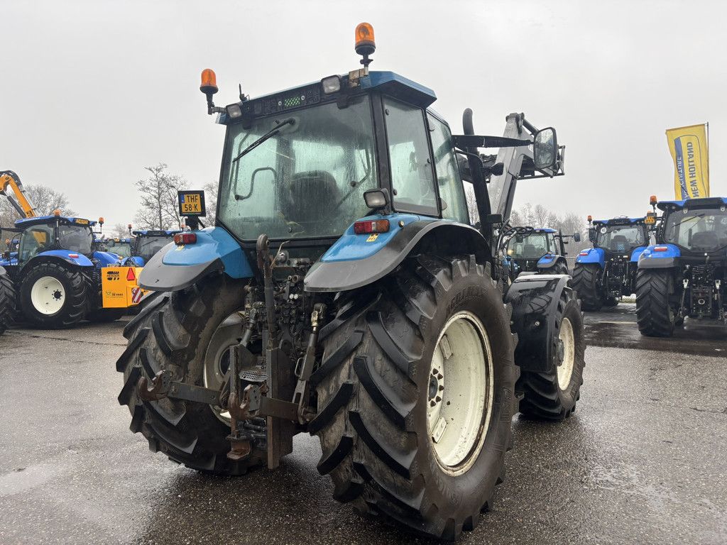 NEW HOLLAND TM125 COMFORT RIDE