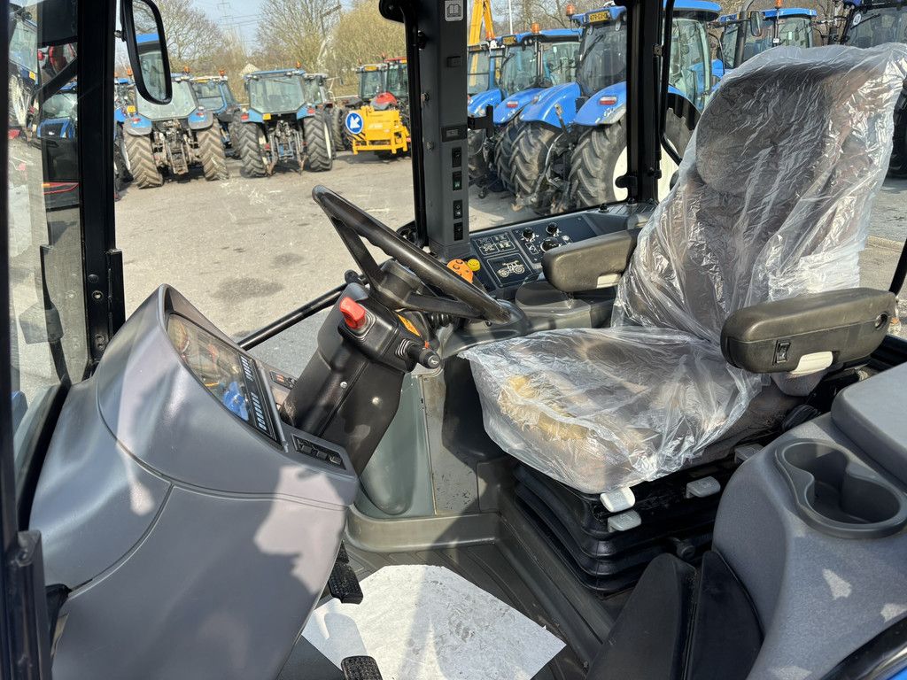 NEW HOLLAND TM 190