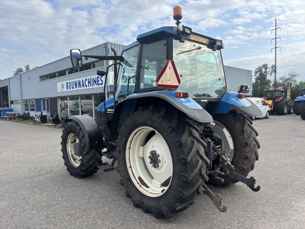 NEW HOLLAND TS100
