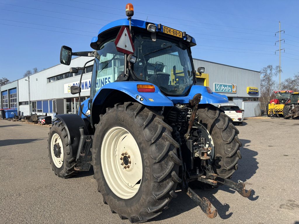 NEW HOLLAND TS100A