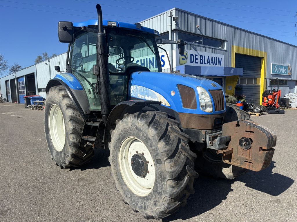 NEW HOLLAND TS115A