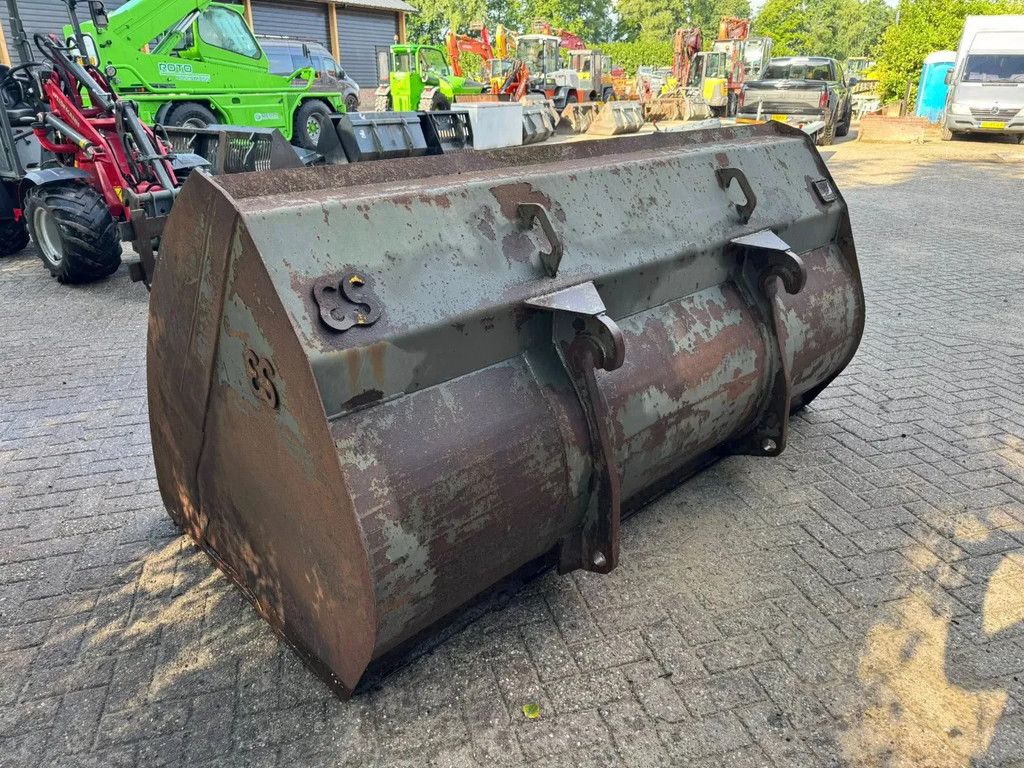 Eurosteel BUCKET grondbak volumebak Volvo