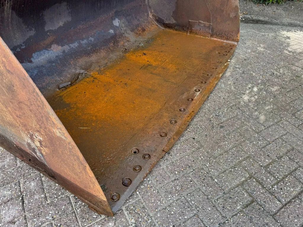 Eurosteel BUCKET grondbak volumebak Volvo