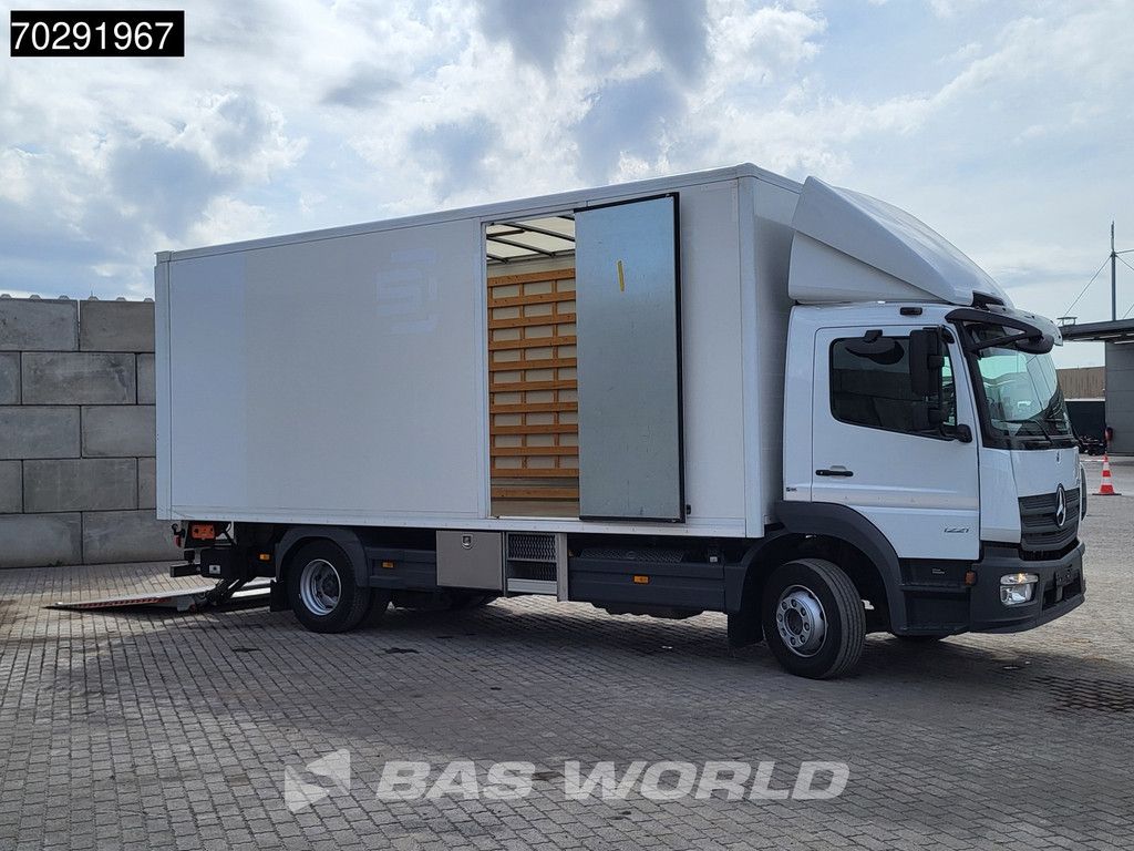 Mercedes Atego Atego 1221 4X2 1500kg Ladebordwand Automatic Navi Euro 6