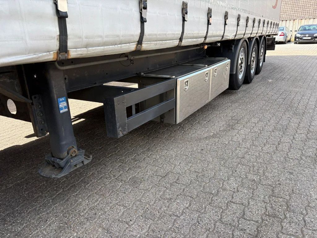 Kögel S24 Schuifzeil/dak Liftas SAF Schijfremmen APK 11/2025 Hardh vloer