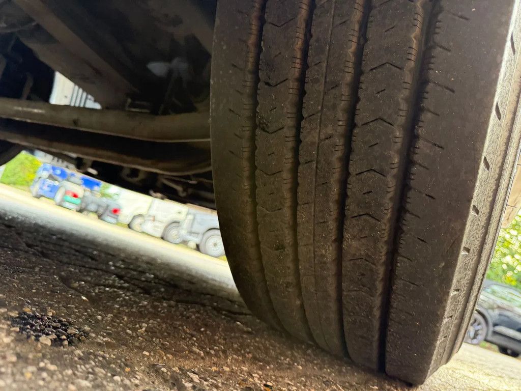 Scania P320 4X2 Airco Spoilers NL Truck APK/TUV 04-2026