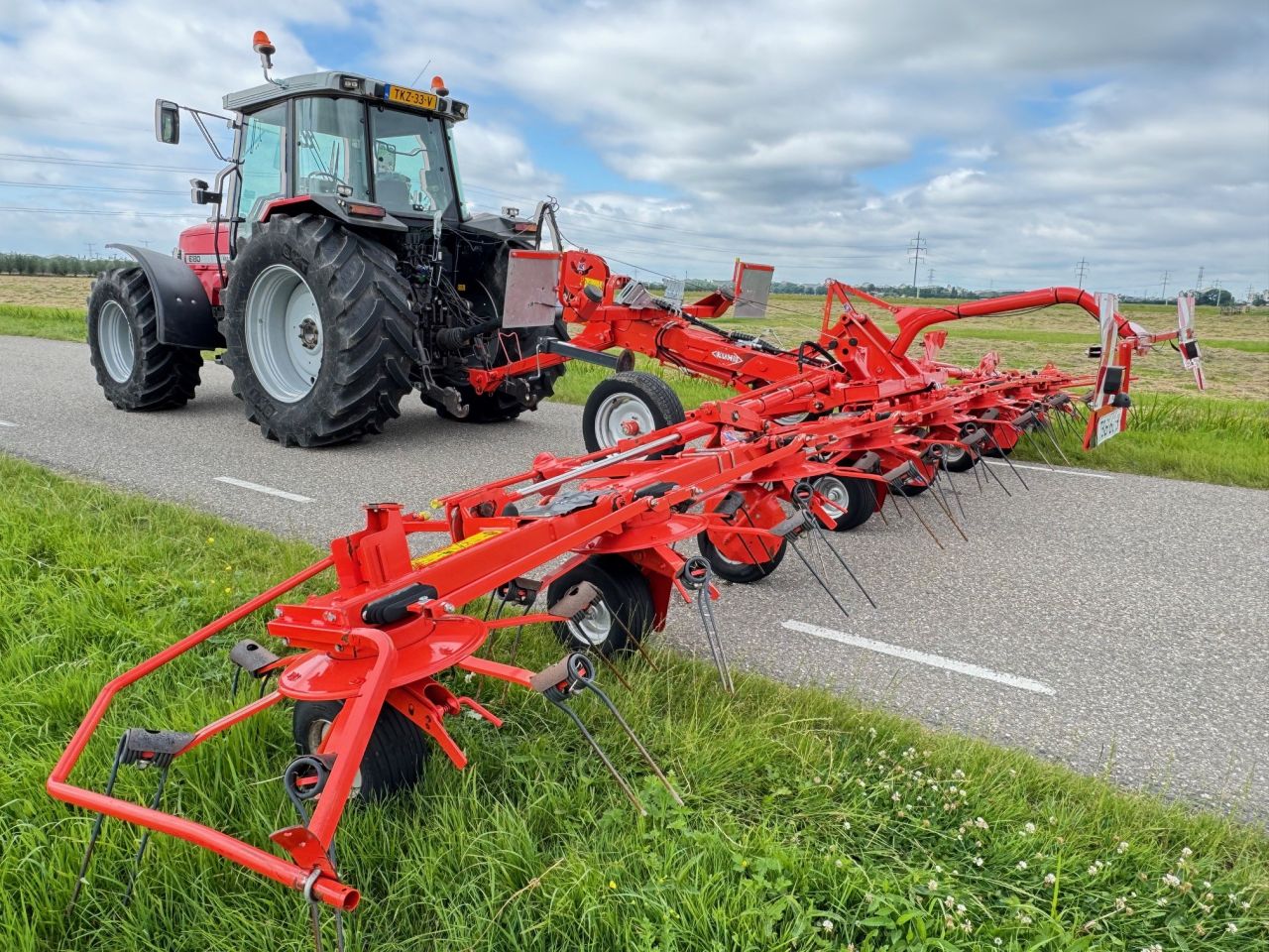 Kuhn GF8702T