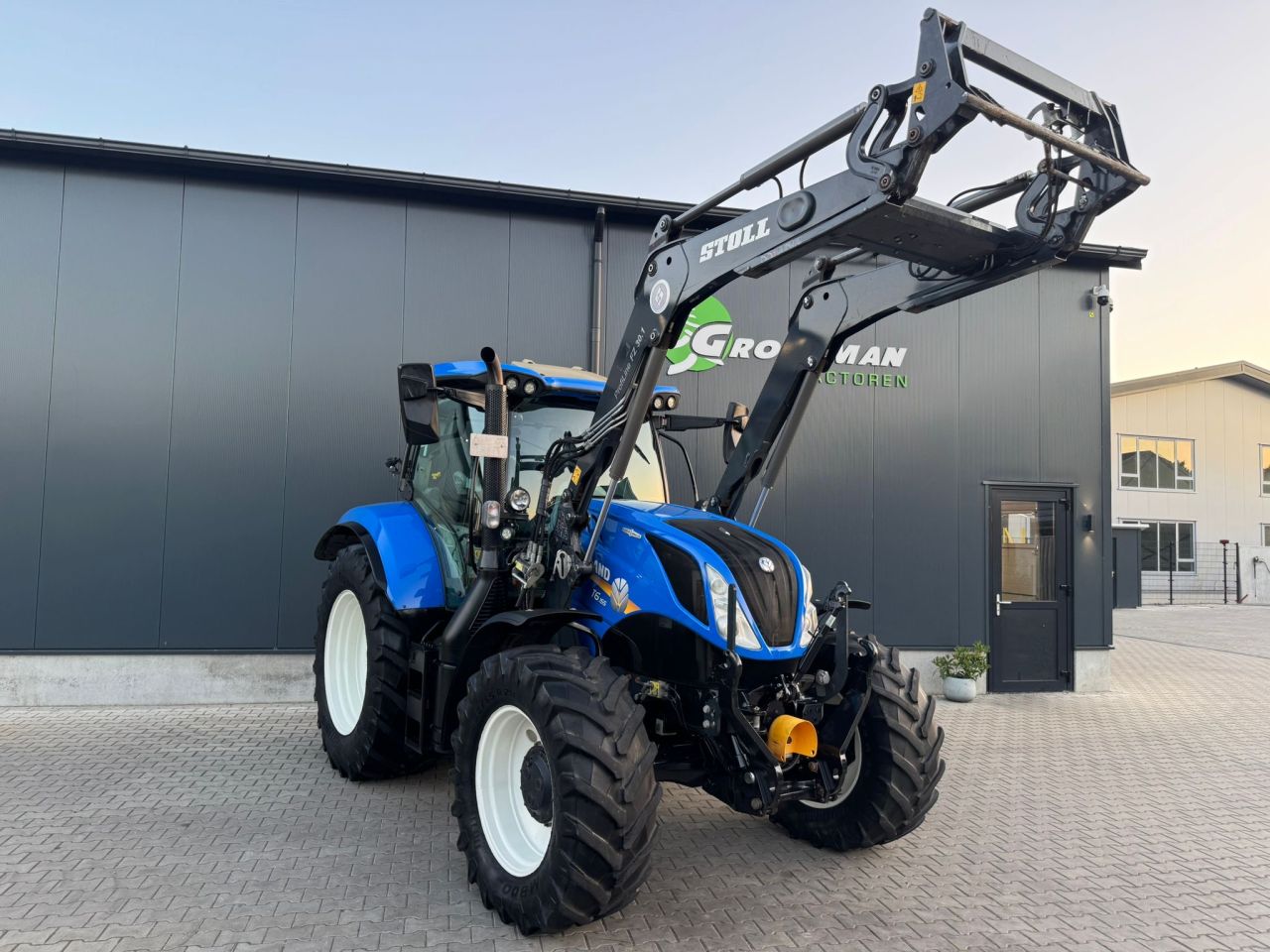New Holland T6.155 AutoCommand