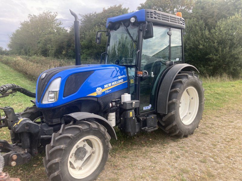 New Holland T4.80N SS CAB