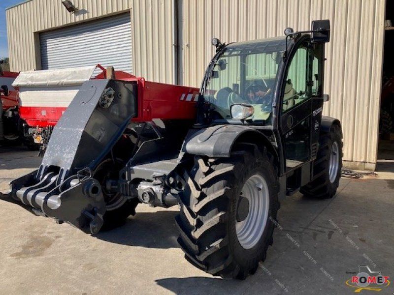 Massey Ferguson TH7038