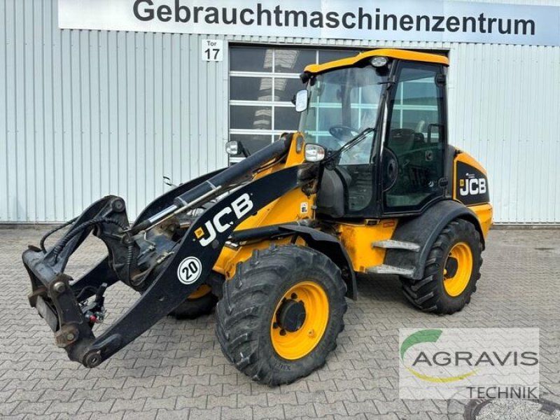 JCB 409