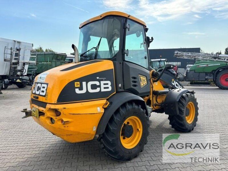 JCB 409