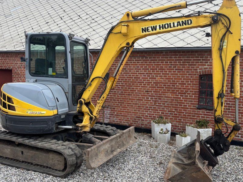 New Holland e50-2sr