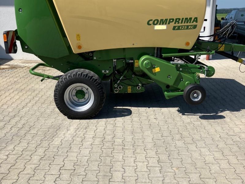 Krone COMPRIMA F 125 XC