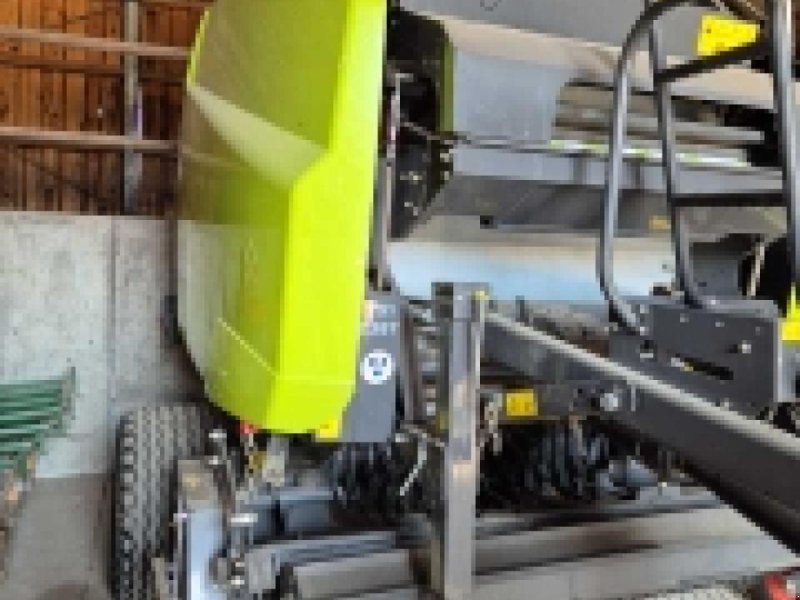 Claas Variant 365 RC