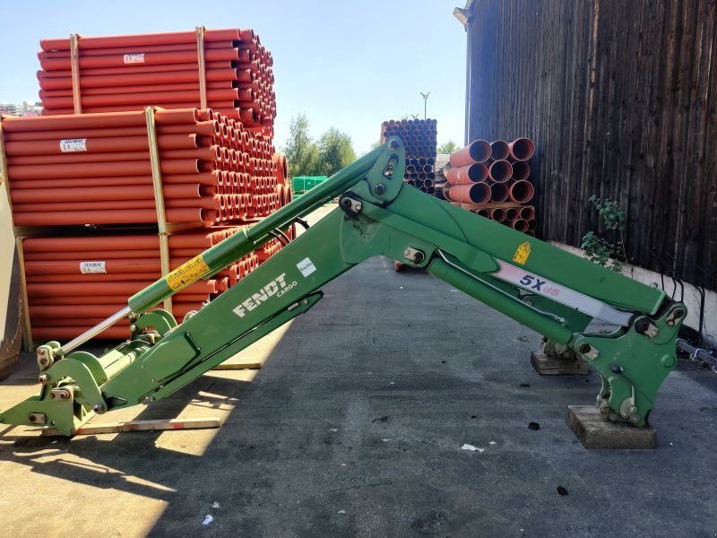 Fendt Cargo 5X85
