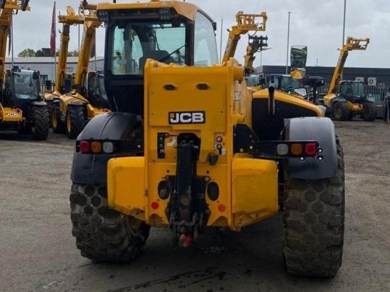 JCB 560-80 SOLGT! 560-80 Agri Super. Ring til Ulrik for mere info på